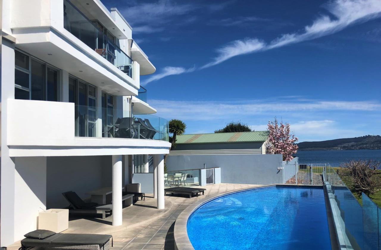 Lakeside Apartment Waimahana 1 타우포 호 외부 사진